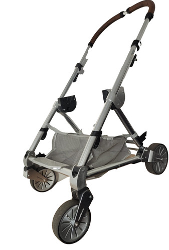 Mamas papas ocarro chassis - mamas,