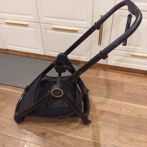 Mamas papas ocarro chassis - &,