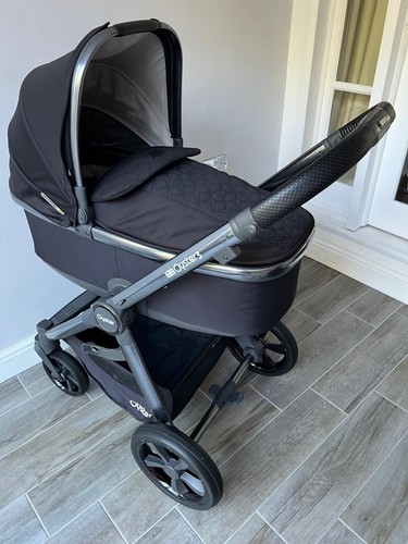 Oyster pram gunmetal frame - oyster,